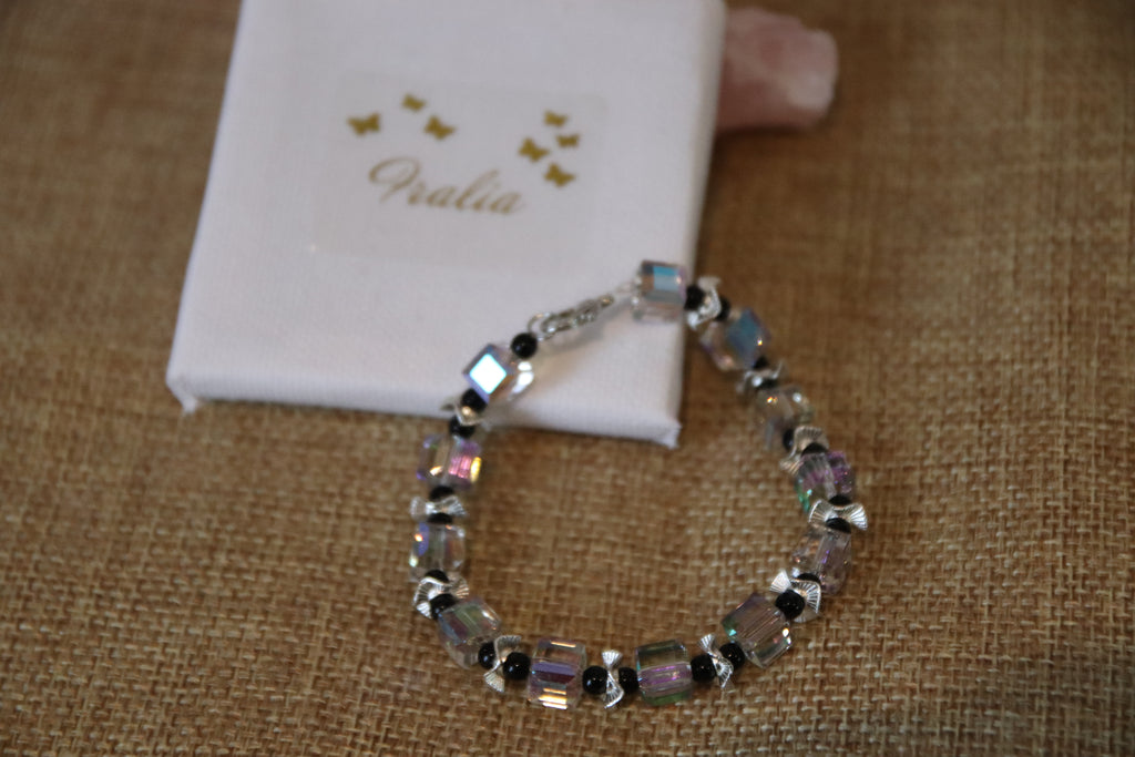 Bracelet perles noires et blanches