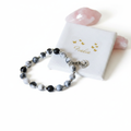 Bracelet ancre marine fond blanc